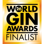 World Gin Awards 2026 – Finalist‑Emblem auf gelb‑orangem Hintergrund.